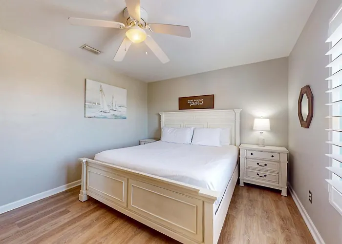 Holiday home Dog-friendly With Private Pool Hot Tub & Pickleball Basketball Court *