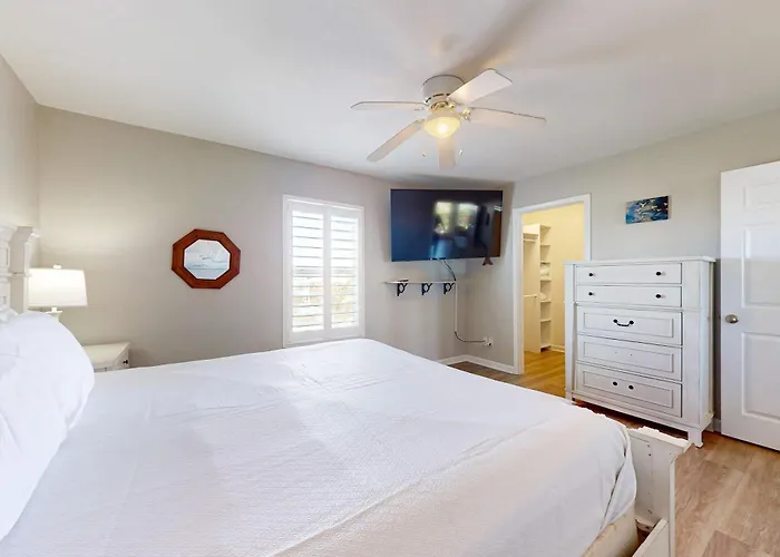 Dog-friendly With Private Pool Hot Tub & Pickleball Basketball Court Holiday home *