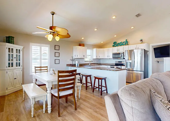 Holiday home Dog-friendly With Private Pool Hot Tub & Pickleball Basketball Court