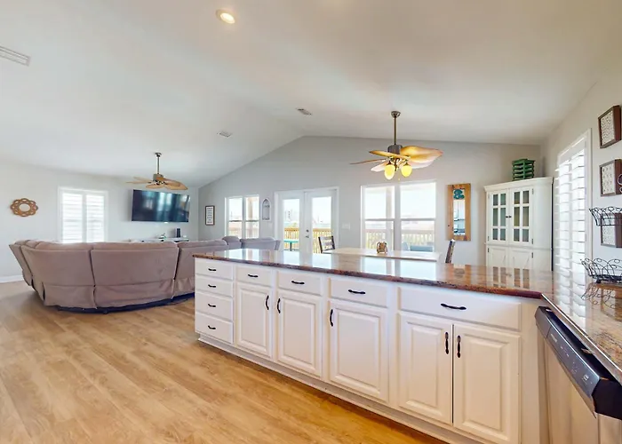 Dog-friendly With Private Pool Hot Tub & Pickleball Basketball Court Holiday home