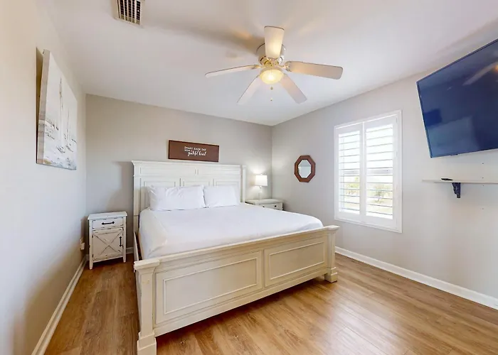 Holiday home Dog-friendly With Private Pool Hot Tub & Pickleball Basketball Court