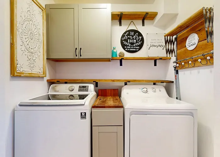Holiday home Dog-friendly With Private Pool Hot Tub & Pickleball Basketball Court Gulf Shores